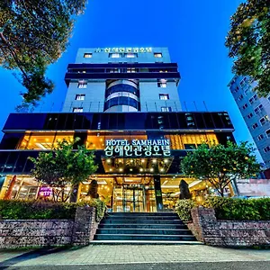 萨穆罕旅游酒店 济州市