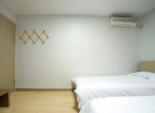 Motel Herald Hotel Jeju